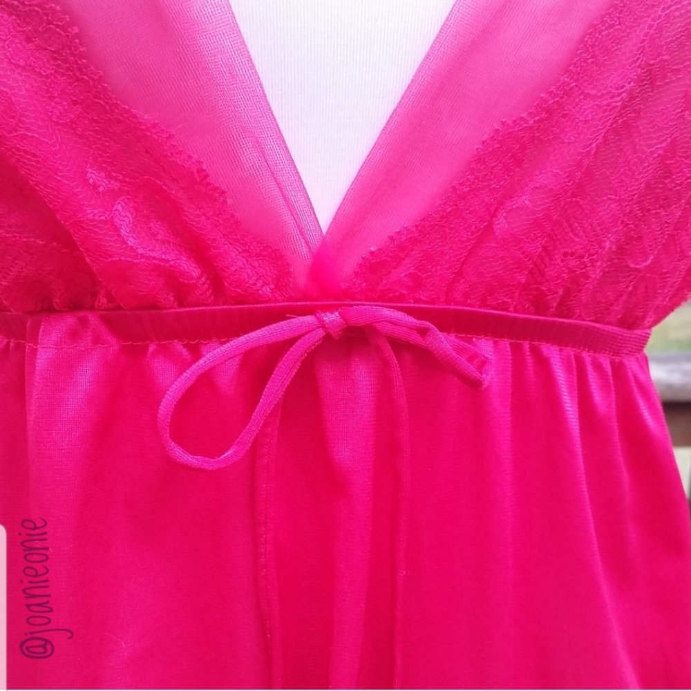 VINTAGE Pinup Nightgown Negligee Lingerie Balletcore Pink… - Picture 3 of 15